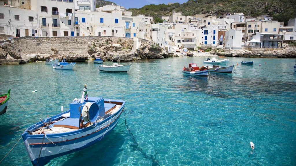 Escursioni in barca alle Egadi