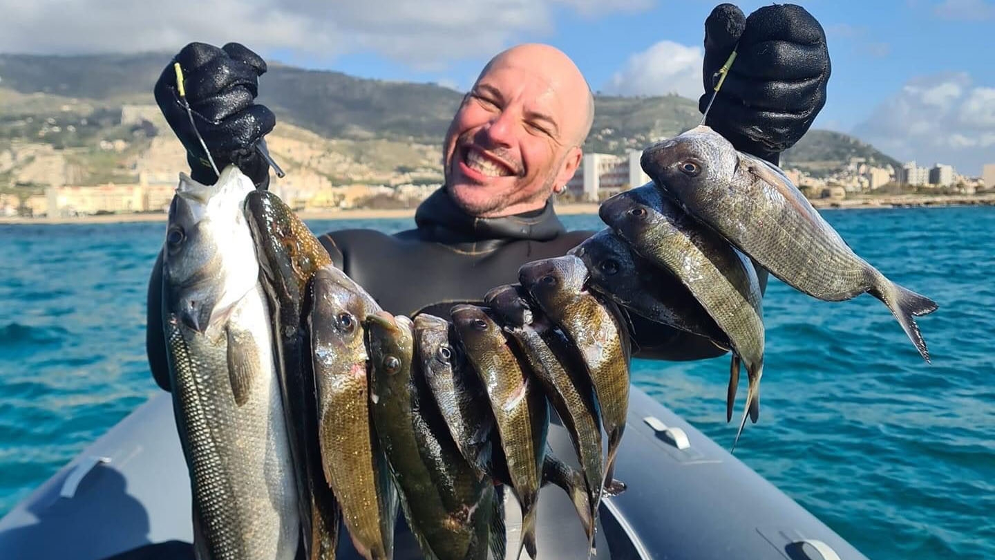 Spearfishing e stage di pesca subacquea